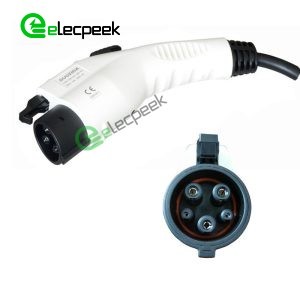 SAE J1772 Plug to IEC 62196-3 Socket 16A 250V EV Fast Charging Adapter with 0.5 Meters Cable